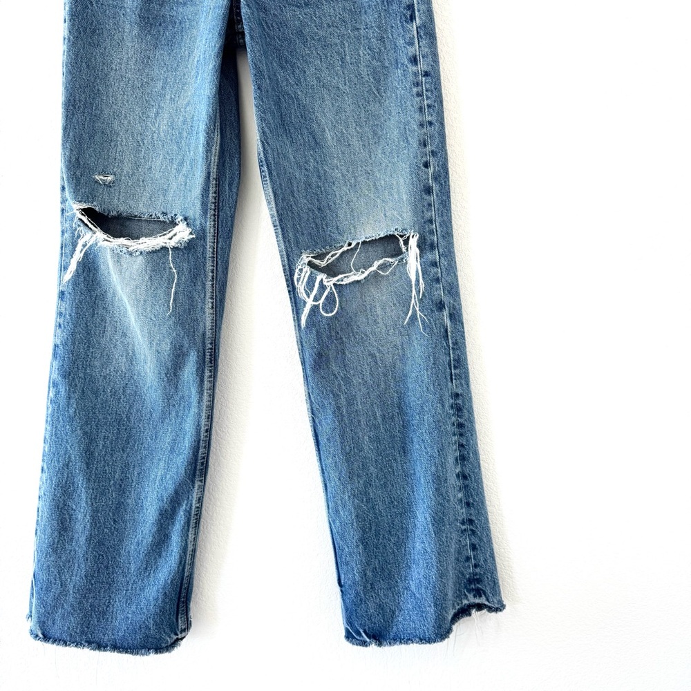Zara Distressed 90’s High Rise Jeans - Picture 3 of 5